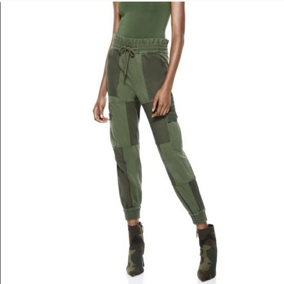 🌻NWT Alice + Olivia Tribeca Patchwork Jogger Pants - Picture 2 of 10